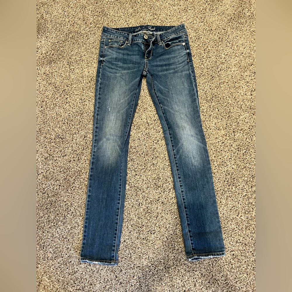 American Eagle skinny straight leg jean